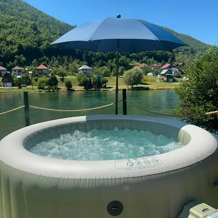 Drivibe Glamping, Gorazde